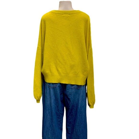 Lumiere Neon Yellow Balloon Sleeve Fuzzy Crewneck Sweater Size Large - Picture 5 of 8
